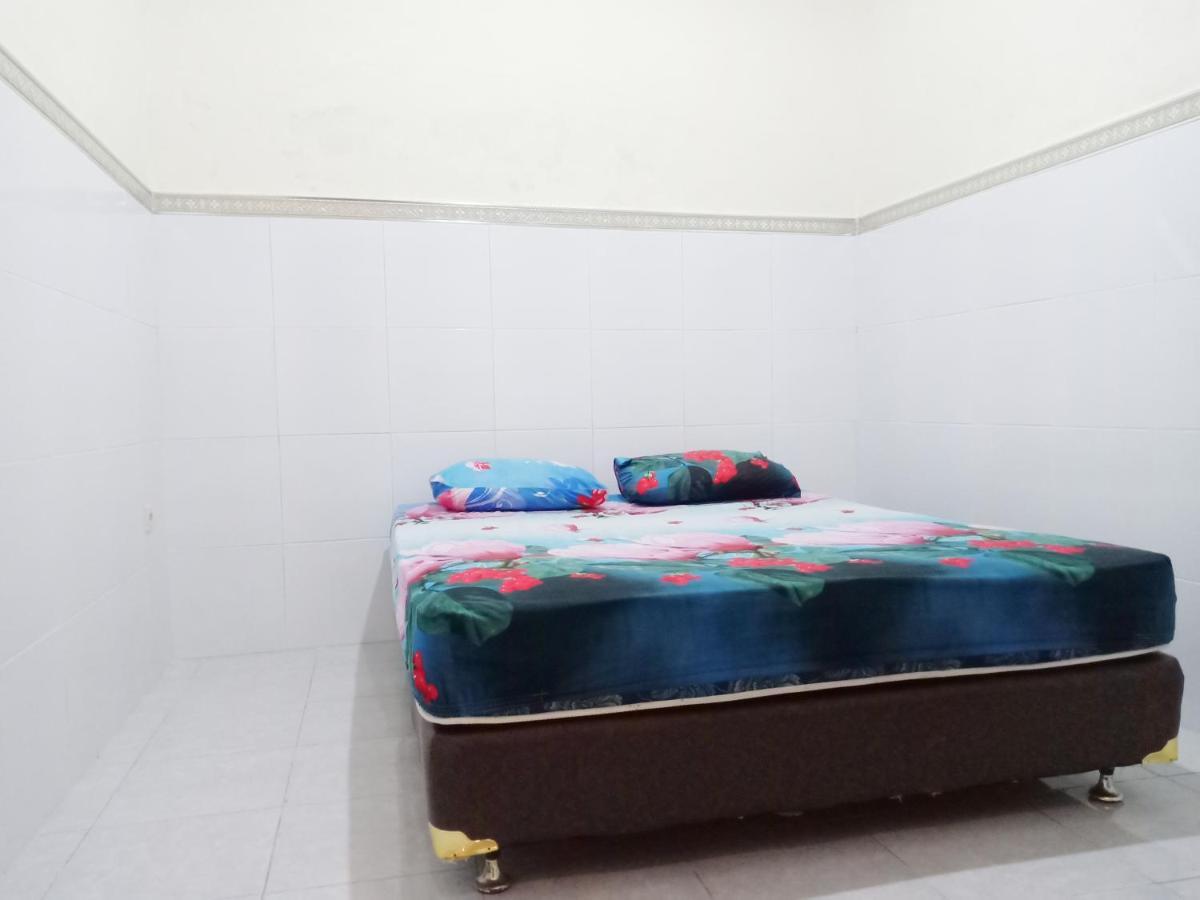 מלון סוראבאיה D'Kost Ketintang מראה חיצוני תמונה