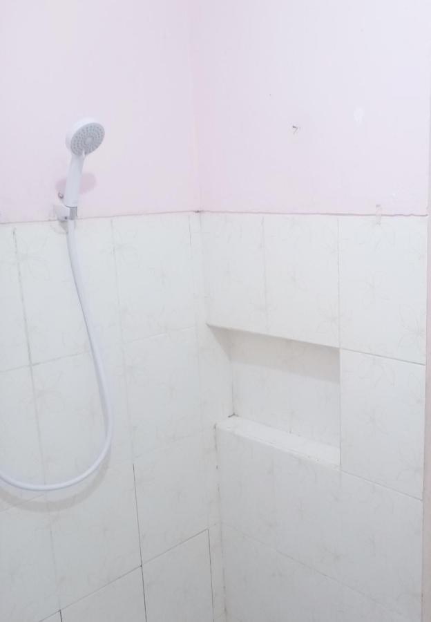 מלון סוראבאיה D'Kost Ketintang מראה חיצוני תמונה