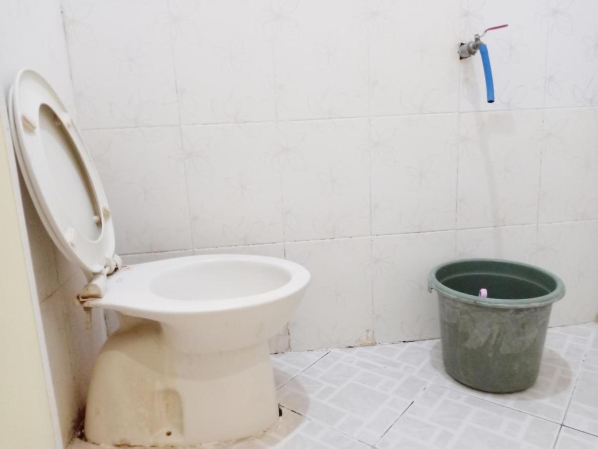 מלון סוראבאיה D'Kost Ketintang מראה חיצוני תמונה