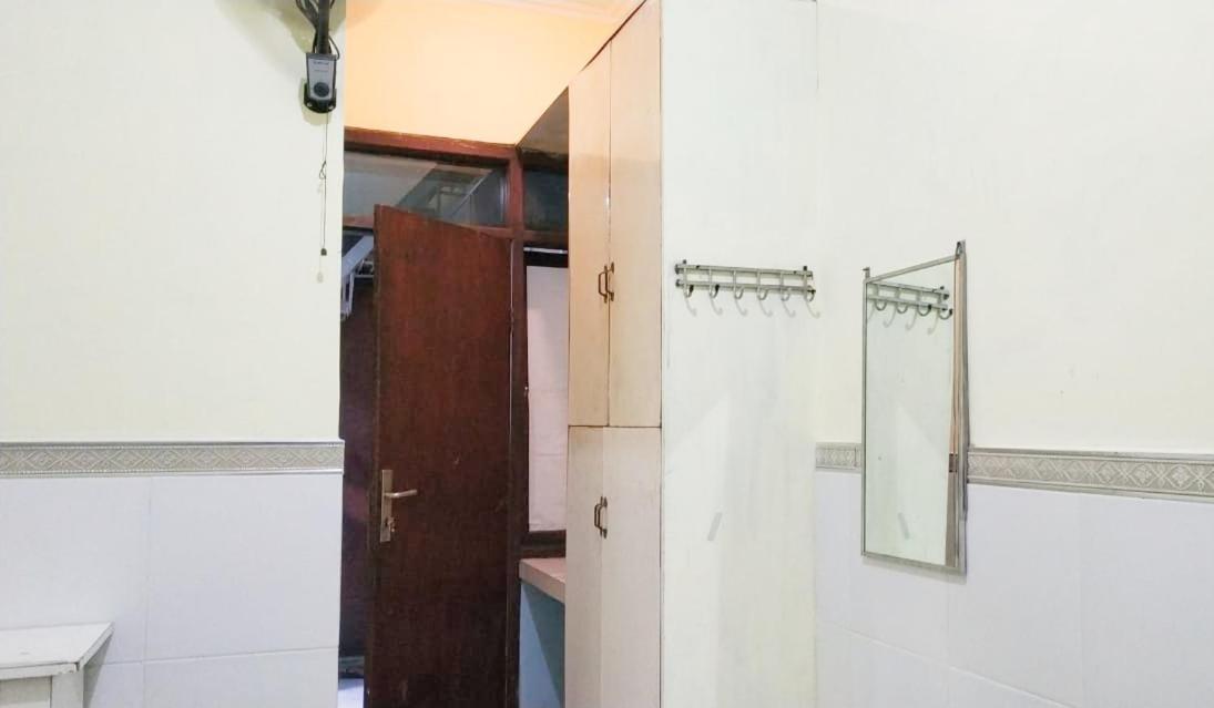 מלון סוראבאיה D'Kost Ketintang מראה חיצוני תמונה